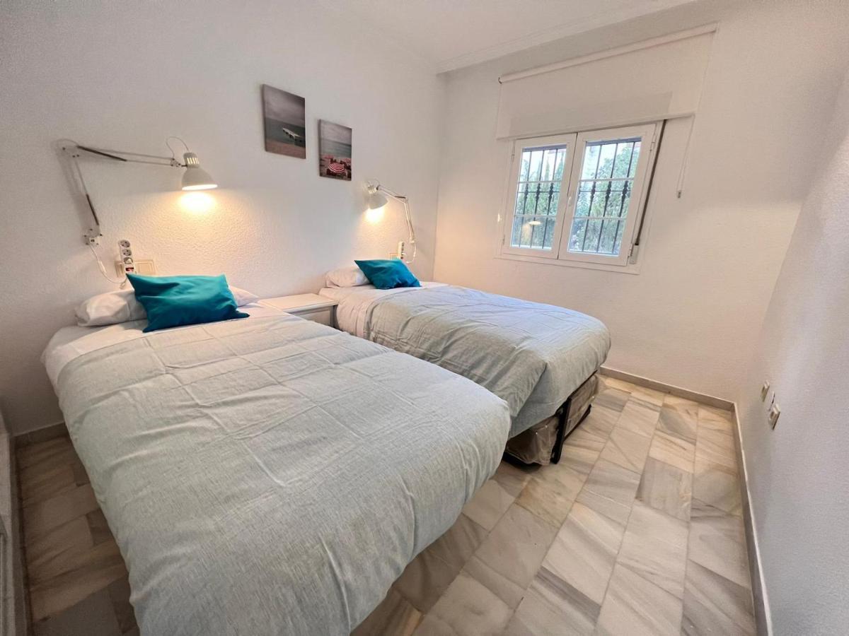 Apartment Malagatravelbook Piscina Y Parking Gratis Málaga